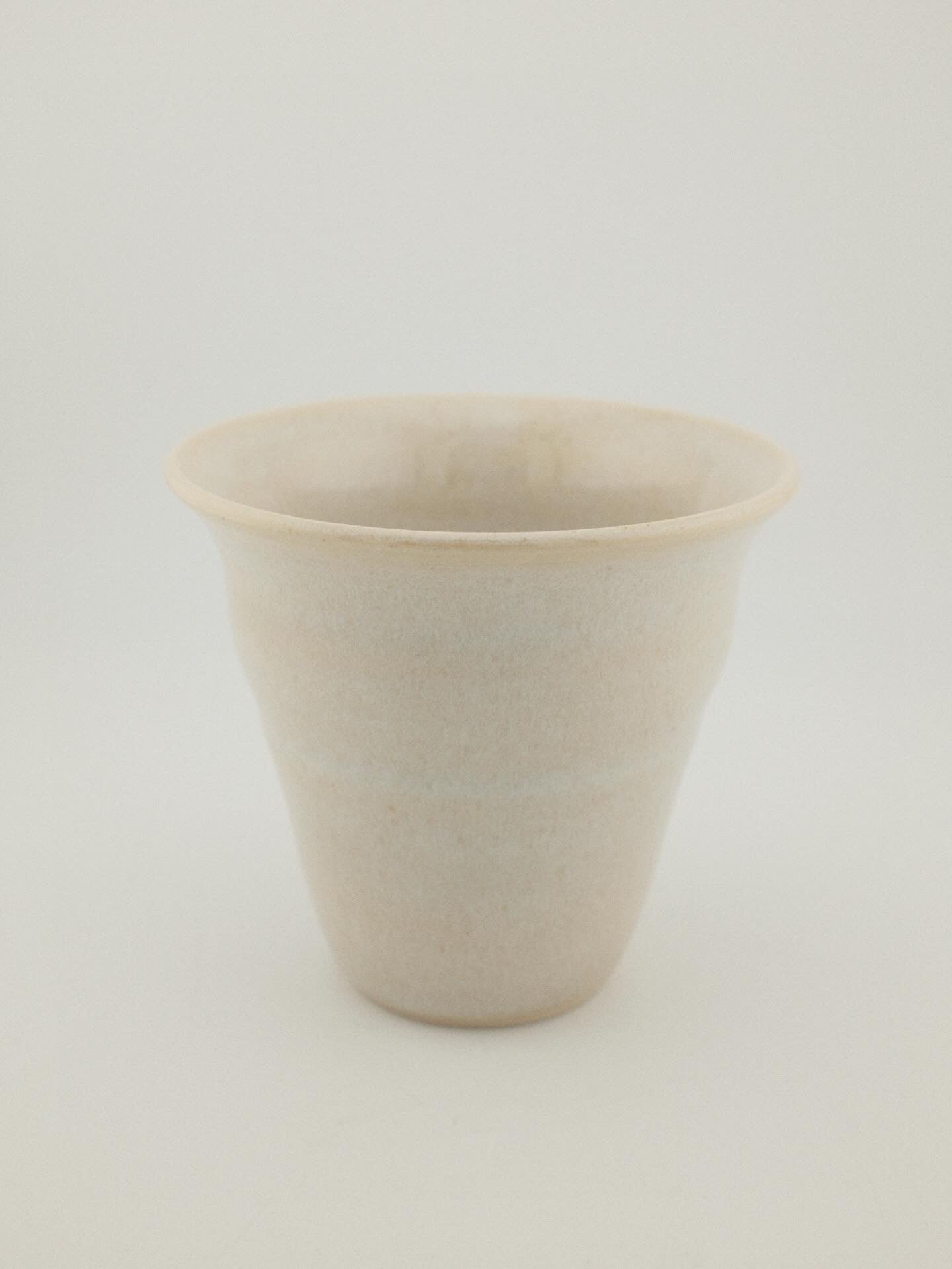 Wave cup